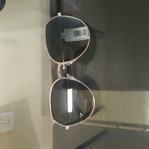 Givenchy Other - Givenchy Sunglasses Unisex